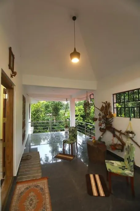 Modayil House - Anakkara Vandanmedu 0*,