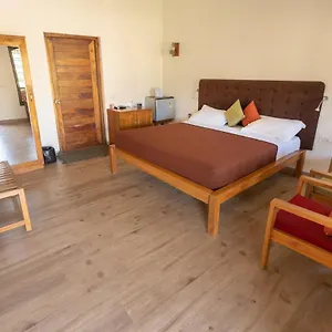 Thekkady Kalarickal Heritage Bungalow Bed & Breakfast